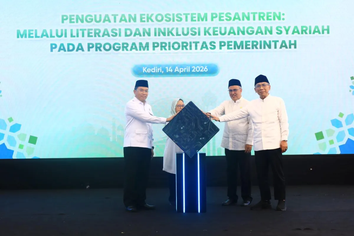 OJK Perluas Akses Keuangan Syariah untuk Perkuat Rantai Pasok MBG di Pesantren