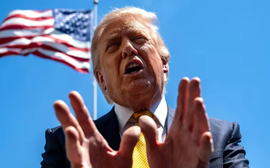 Trump Menginstruksikan Negosiator AS untuk 'Tidak Terburu-buru' dalam Kesepakatan dengan Iran