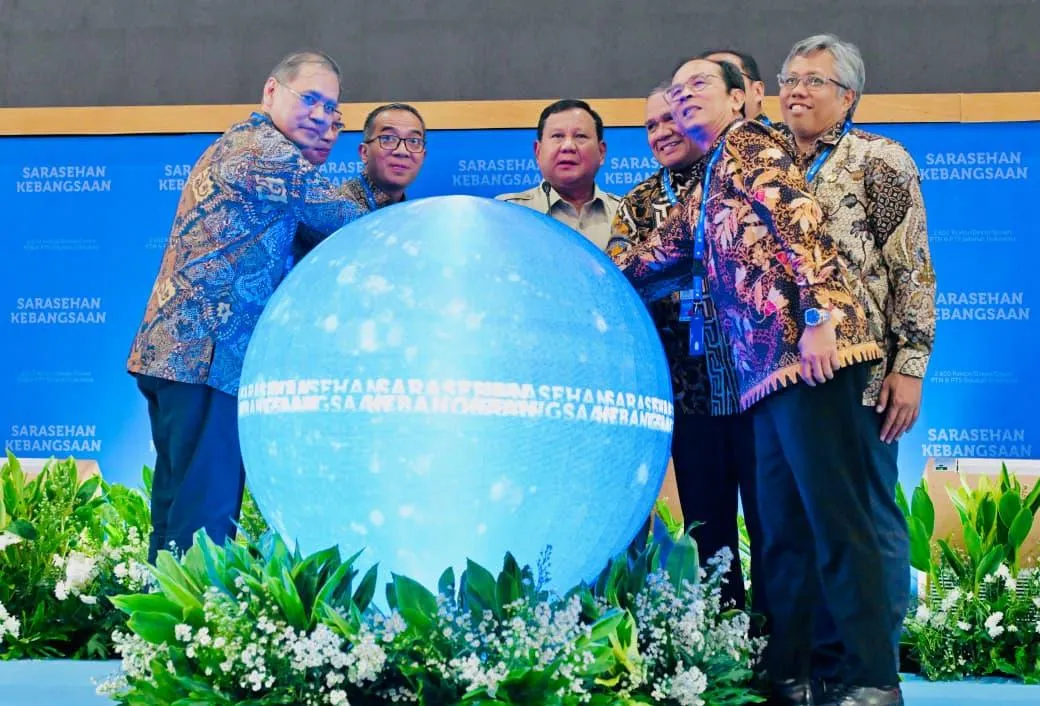 Prabowo Subianto secara resmi membuka Sarasehan Kebangsaan Konvensi Sains, Teknologi, dan Industri Indonesia (KSTI).