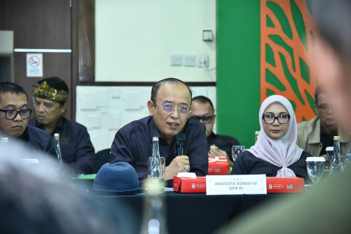 Anggota Komisi IV DPR RI, Darori Wonodipuro saat melakukan kunjungan kerja ke Sidoarjo, Jawa Timur, Sabtu (13/6/2026). Foto : Naefuroji/Alma