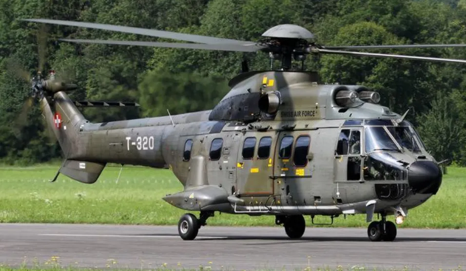 Helikopter Super Puma yang bisa dilengkapi dengan rudal antikapal.