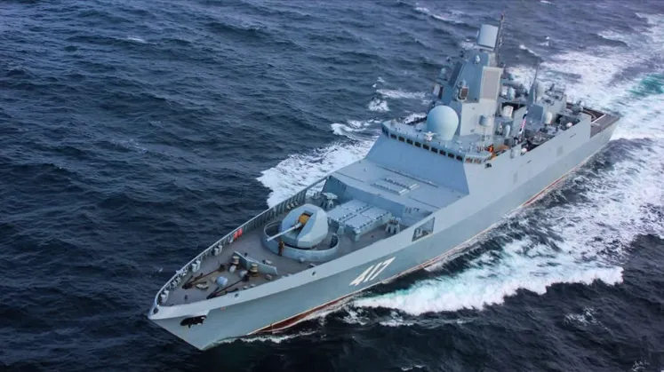 Kapal perang Rusia.