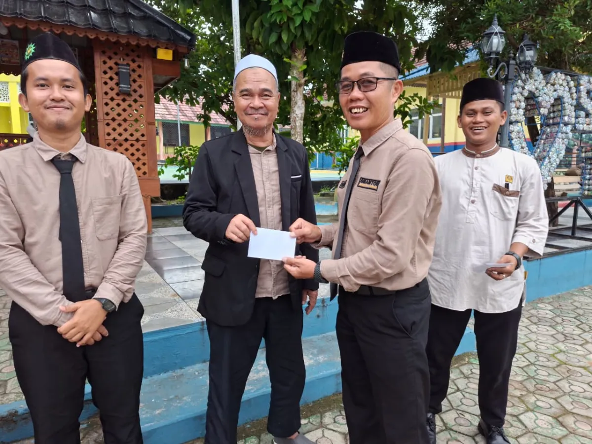 Kisah Satu Keluarga Lulusan UPI Bandung: Satu Atap, Satu Almamater