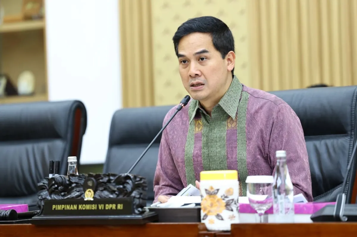 Wakil Ketua Komisi VI DPR RI Adisatrya Suryo Sulisto, saat Rapat Dengan Pendapat (RDP) Komisi VI di Ruang Rapat Komisi VI, Jakarta, Kamis (11/6/2026). Foto: Farhan/Karisma