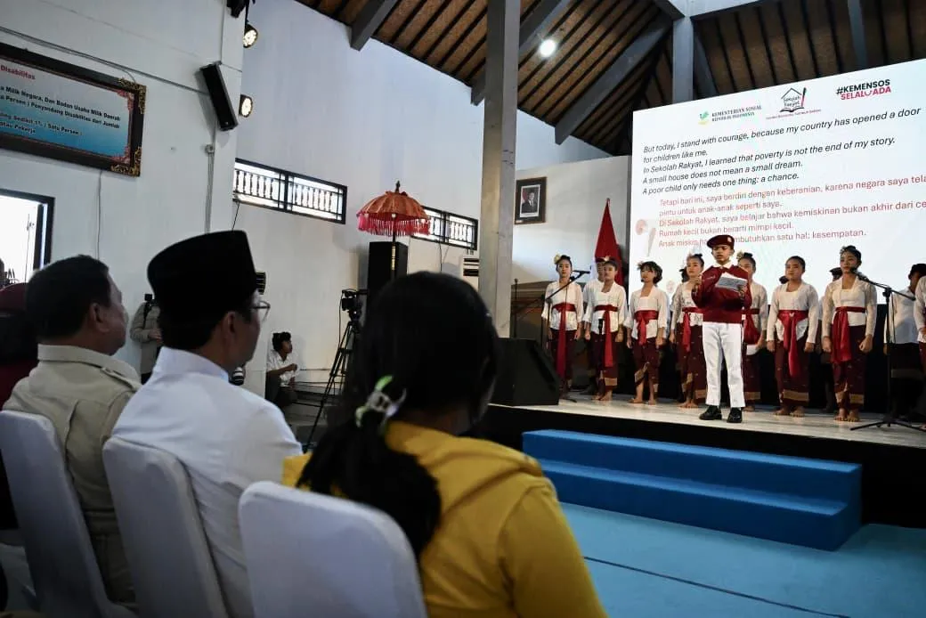 Kehadiran Presiden Prabowo Subianto di Sekolah Rakyat Menengah Pertama (SRMP) 17 Tabanan, Bali, pada Minggu, 7 Juni 2026.
