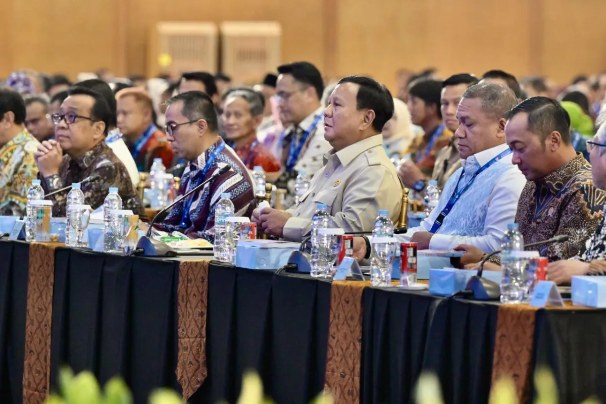 Presiden pada penutupan Sarasehan Kebangsaan Konvensi Sains, Teknologi, dan Industri Indonesia (KSTI) Tahun 2026.