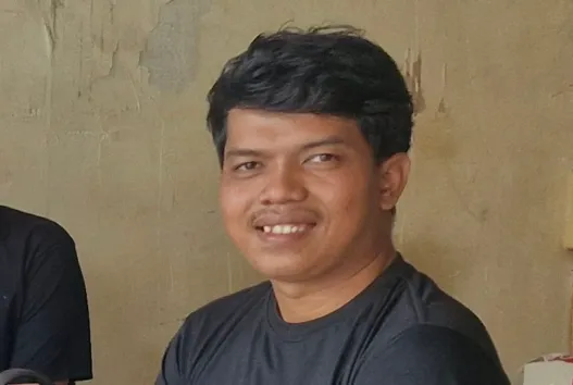 Puisi Rapi Pradipta: Ketika Penghargaan Tak Lagi Sekadar Menghargai