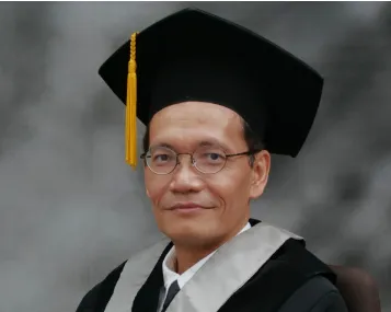 Robert A. Simanjuntak, Guru Besar Fakultas Ekonomi dan Bisnis UI.