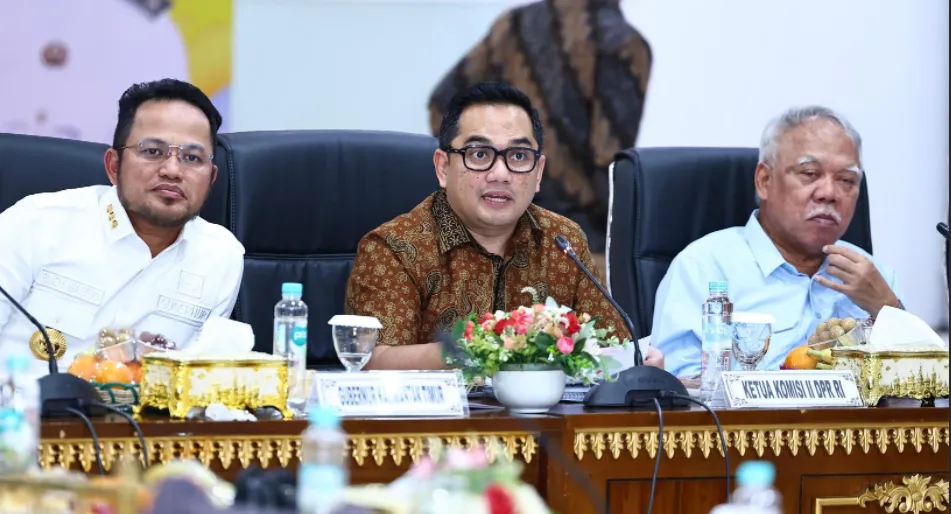 Ketua Komisi II DPR RI, M. Rifqinizamy Karsayuda, saat memimpin Kunjungan Kerja Spesifik Komisi II DPR RI di Balikpapan, Kalimantan Timur, Rabu (17/6/2026).