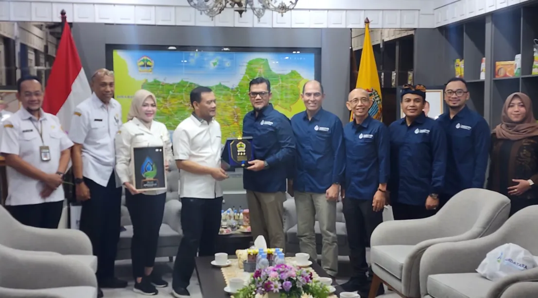 Gubernur Jawa Tengah, Ahmad Luthfi bertemu Ketua Umum AMDATARA Karyanto Wibowo dan rombongan.