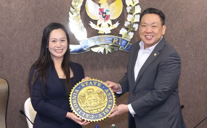 Wakil Ketua Komisi IX DPR RI Charles Honoris, dalam agenda Friendly Talk yang berlangsung di Ruang Delegasi DPR RI, Kompleks Parlemen, Senayan, Jakarta, Selasa (14/7/2026).