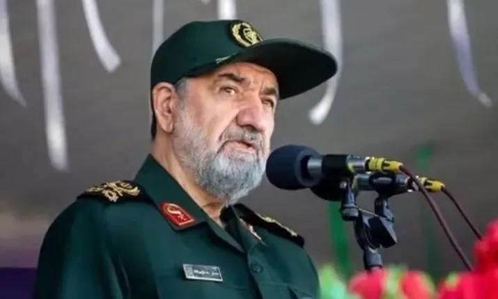 Mohsen Rezaei, pejabat tinggi Korps Garda Revolusi Islam (IRGC).