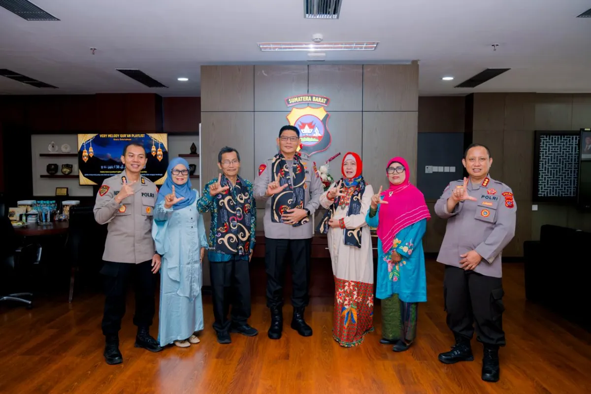 Audiensi pengurus Satupena dan IMLF ke Kapolda Sumbar.