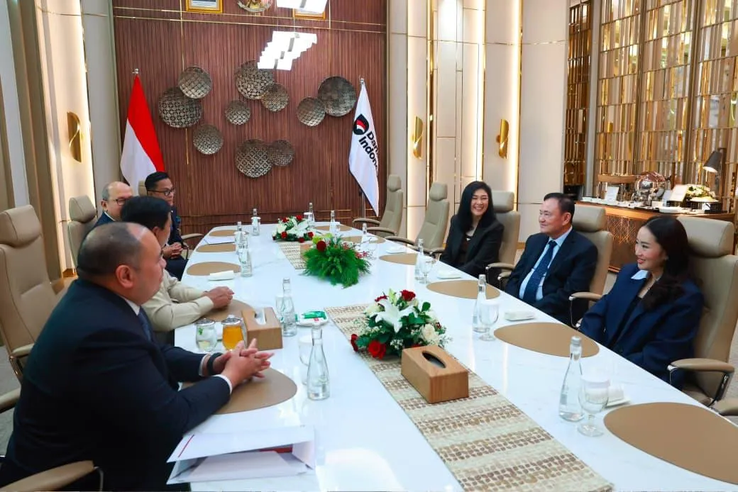 Tiga mantan Perdana Menteri Thailand, yakni Thaksin Shinawatra, Yingluck Shinawatra, dan Paetongtarn Shinawatra di Jakarta.