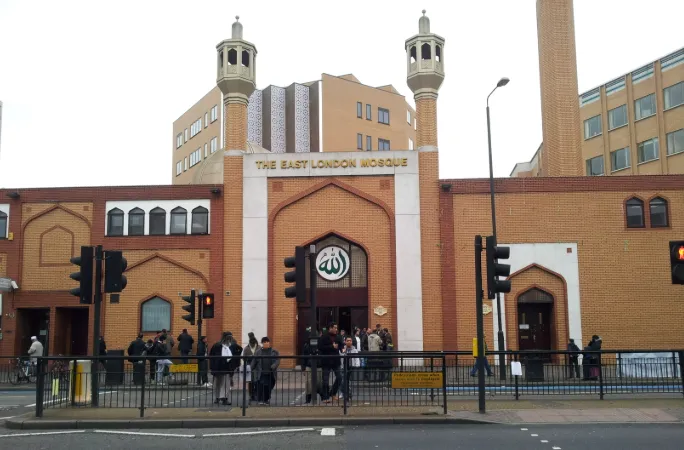 Sebuah masjid di London bagian timur.