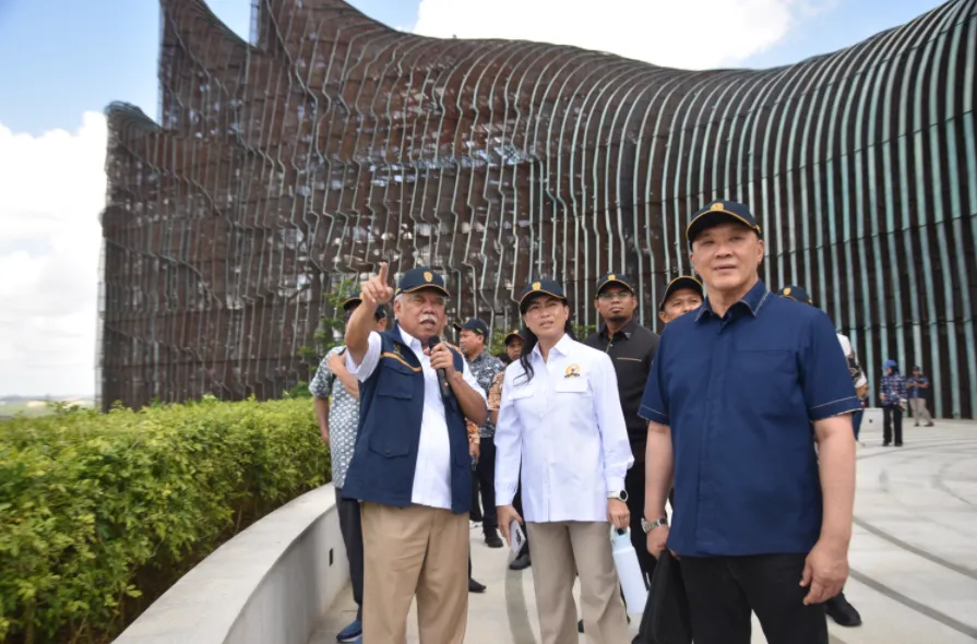 Wakil Ketua Komisi VII DPR RI Rahayu Saraswati Djojohadikusumo, saat memimpin Kunjungan Kerja Spesifik Komisi VII DPR RI perdana ke Kawasan Inti Pusat Pemerintahan IKN, Nusantara, Kalimantan Timur.