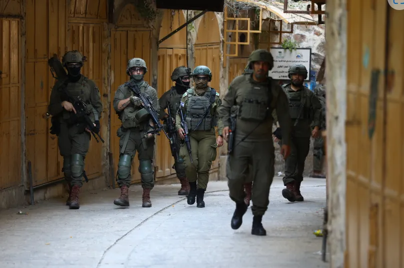 Militer Zionis Israel di daerah Palestina yang diduduki, Tepi Barat.