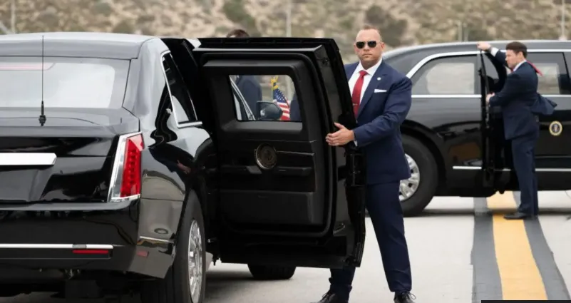 Petugas Secret Service.