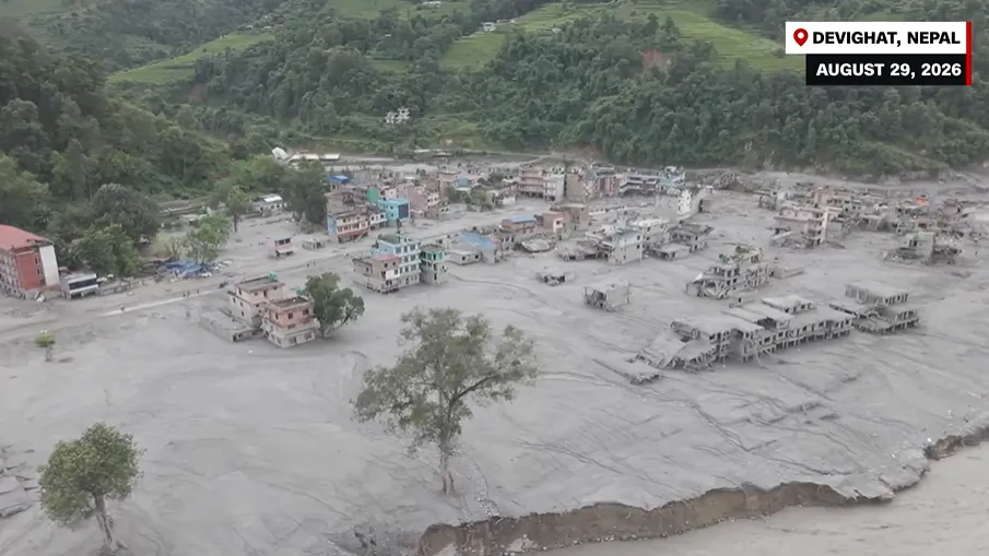 Dampak banjir bandang di Nepal.