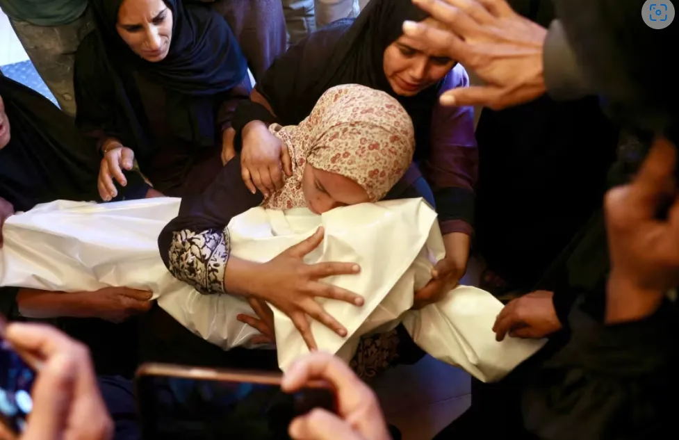 Anak Palestina yang tewas akibat aksi genosida Israel.