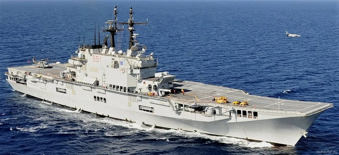 Kapal induk Italia Giuseppe Garibaldi yang akan ganti nama jadi KRI Gajah Mada.