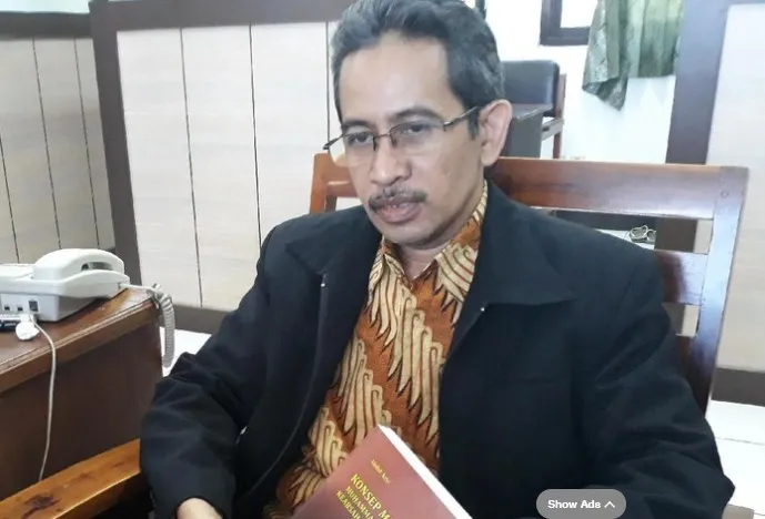 Dr. Abdul Aziz, M. Ag., Dosen Fakultas Syariah UIN Raden Mas Said, Surakarta.