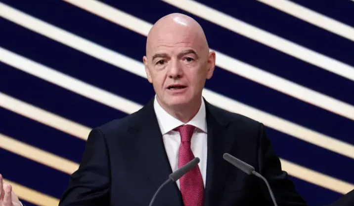 Gianni Infantino berupaya meraih masa jabatan keempat sebagai presiden FIFA—yang akan memperpanjang masa tugasnya hingga 2031—dalam pemilihan yang akan digelar Maret.