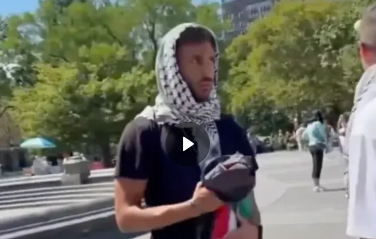 Mantan prajurit Zionis Israel menyamar jadi pendukung Palestina.