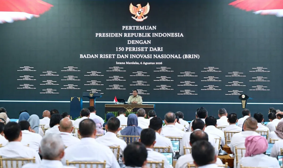Presiden Prabowo Subianto melakukan pertemuan dengan 150 periset dari Badan Riset dan Inovasi Nasional (BRIN).
