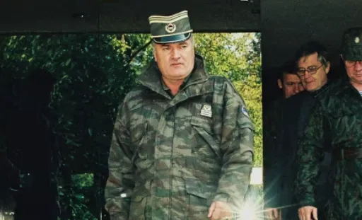 Ratko Mladić, jenderal Bosnia-Serbia yang dihukum karena genosida.