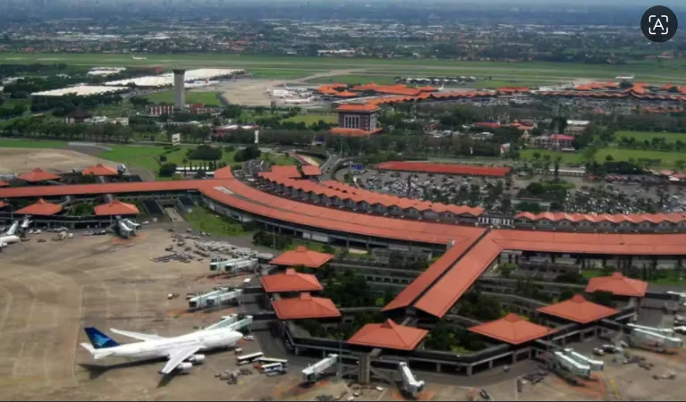 Bandar Udara Internasional Soekarno-Hatta.