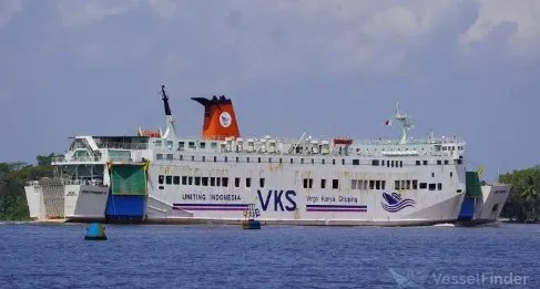 Kapal Motor Penyeberangan (KMP) Virgo Transport 8.