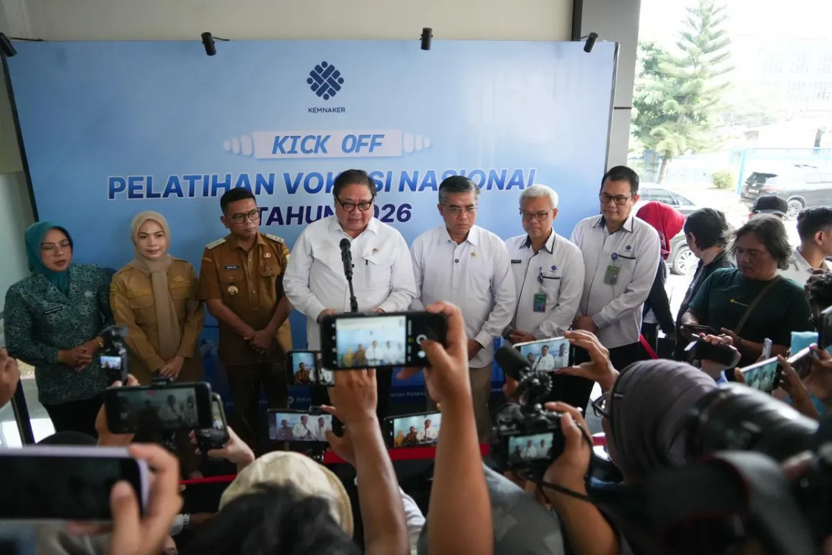 Menteri Koordinator (Menko) Bidang Perekonomian Airlangga Hartarto dalam Kick Off Program Pelatihan Vokasi Nasional.