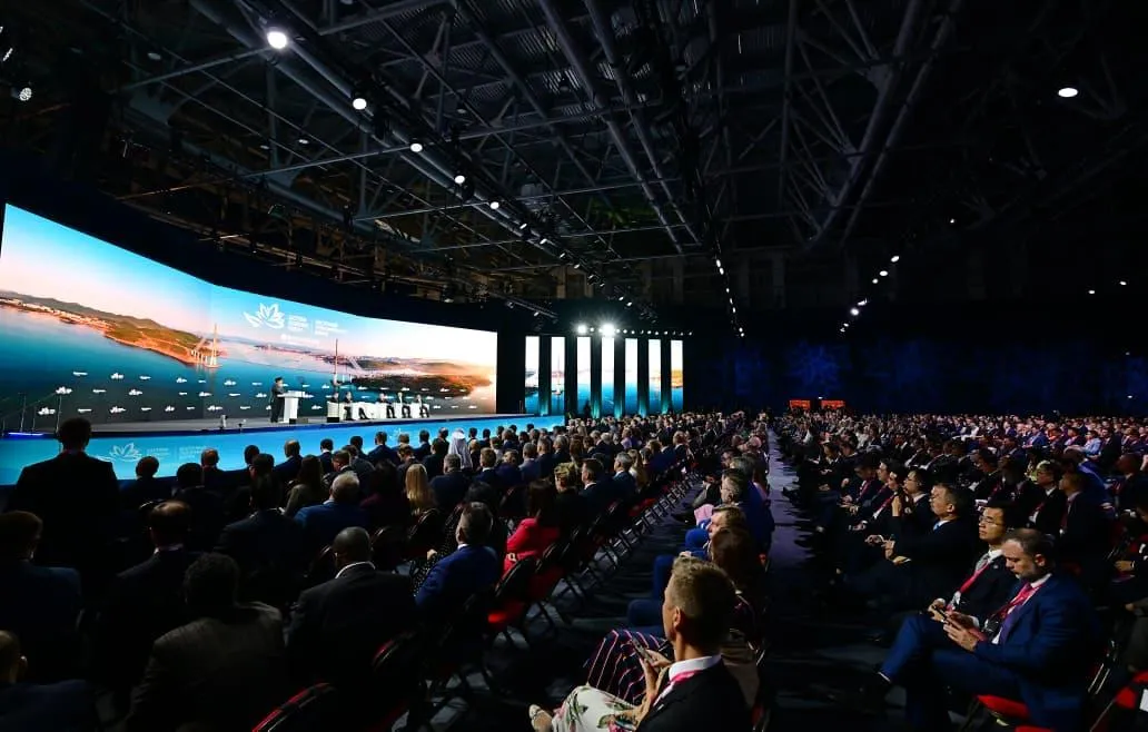 Eastern Economic Forum (EEF) ke-11 di Far Eastern Federal University (FEFU), Vladivostok, Federasi Rusia, pada Kamis, 3 September 2026.