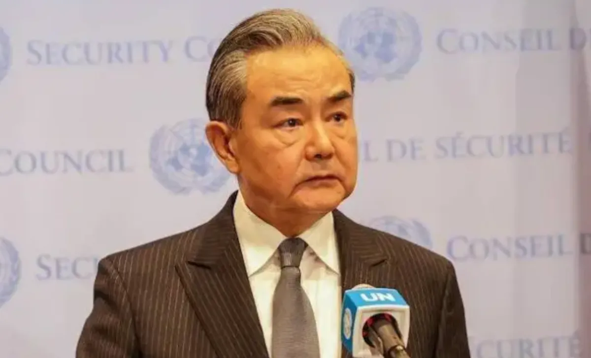 Menteri Luar Negeri Tiongkok Wang Yi menyampaikan pidatonya di New York City, AS pada 29 November 2023.