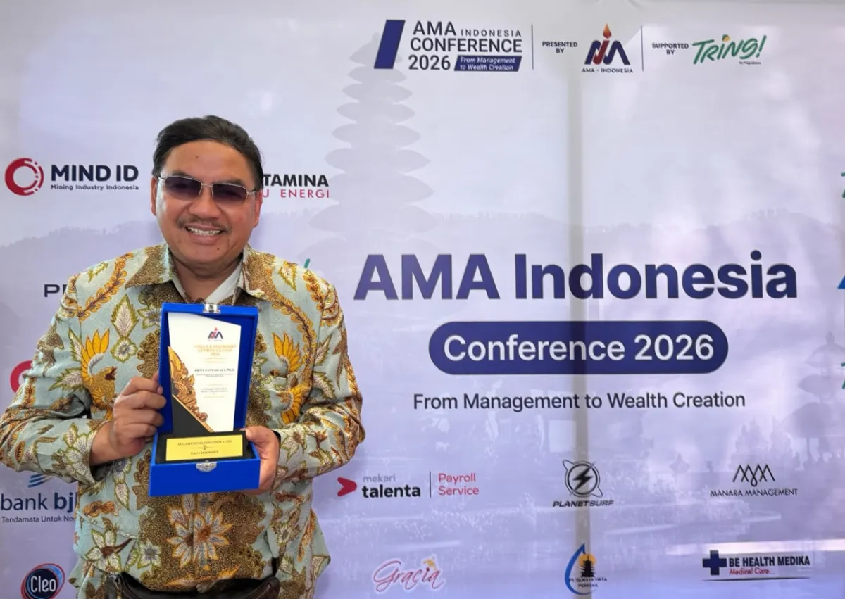 Denny JA dan penghargaan AMA Appreciation Award 2026.
