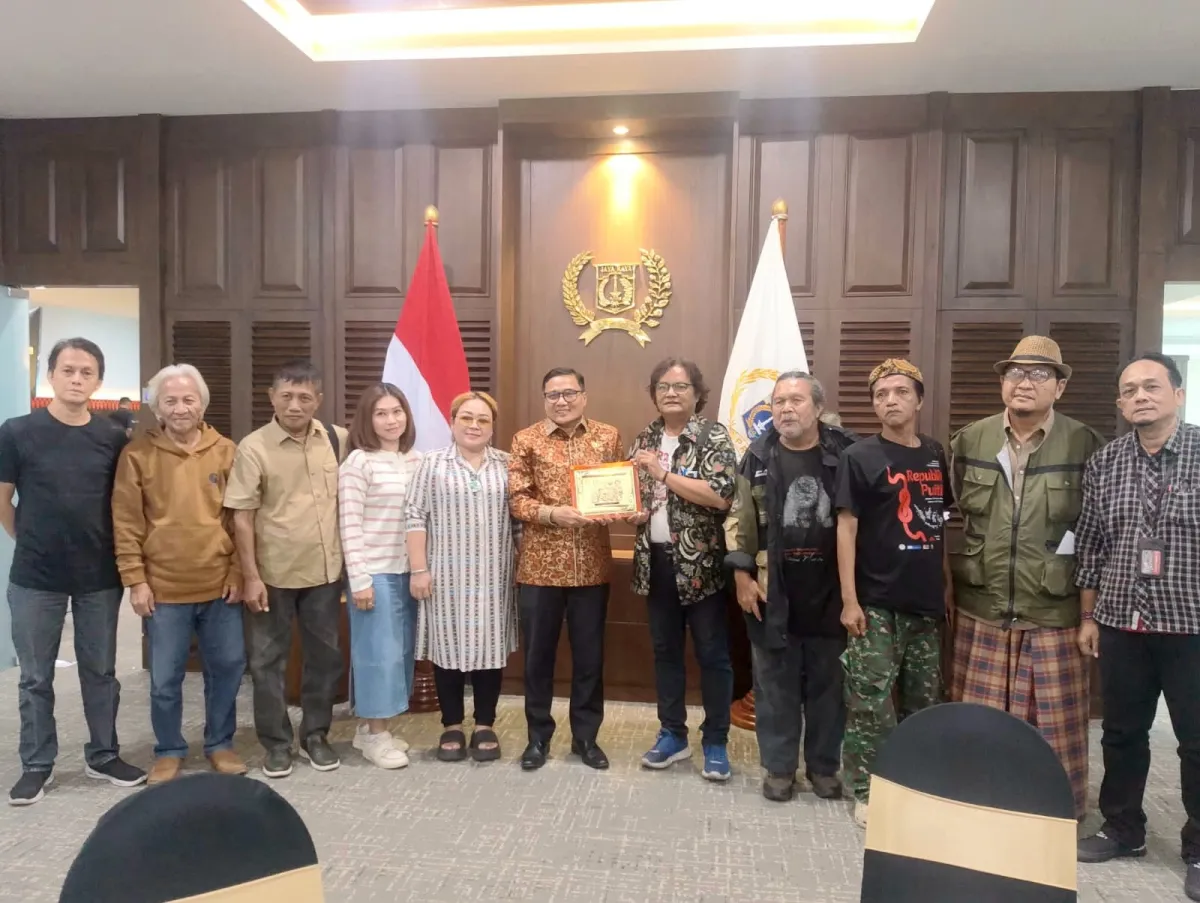 Forum Komunitas Seni Taman Ismail Marzuki (FKSTIM) menemui DPRD DKI Jakarta.