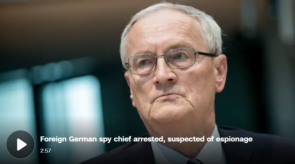 August Hanning, yang pernah memimpin Dinas Intelijen Federal (BND) Jerman.