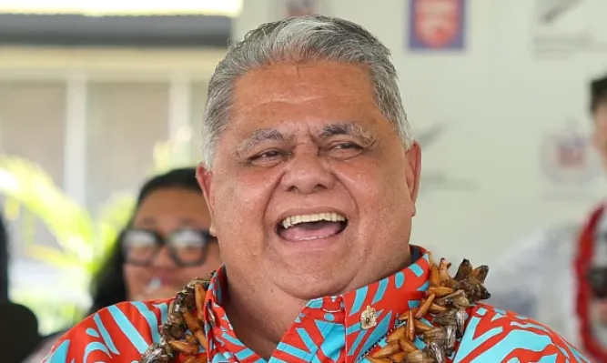 Perdana Menteri Laaulialemalietoa Leuatea Schmidt.